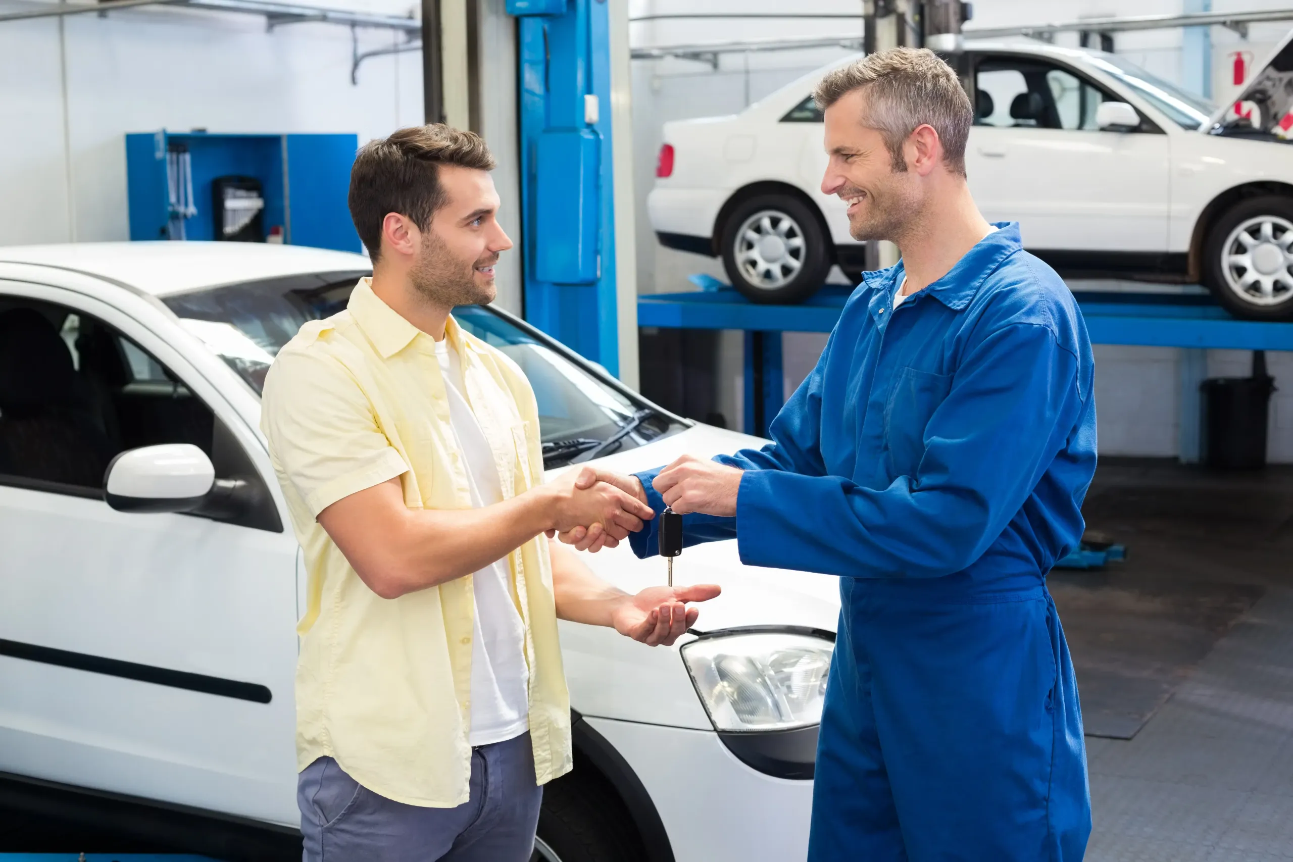 Vender o carro para peças: saiba o que pode e não pode fazer  